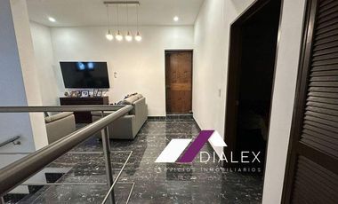 Casa en VENTA - Constituyentes de Queretaro en SAN NICOLAS DE LOS GARZA 240 m2