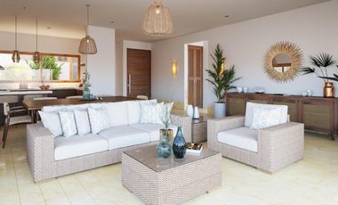 Lujoso departamento a pie de playa de 3 habitaciones y 3 baños en Mahahual