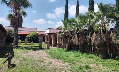 Finca - Pueblo San Antonio La D