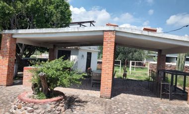 Finca - Pueblo San Antonio La D