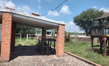 Finca - Pueblo San Antonio La D