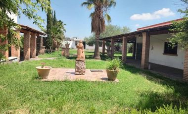 Finca - Pueblo San Antonio La D