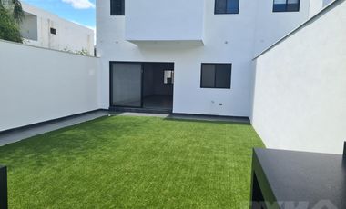 Casa - Fraccionamiento Altares Residencial