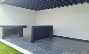Casa - Fraccionamiento Altares Residencial