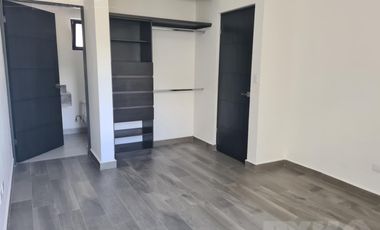 Casa - Fraccionamiento Altares Residencial