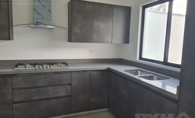 Casa - Fraccionamiento Altares Residencial