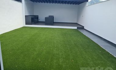Casa - Fraccionamiento Altares Residencial