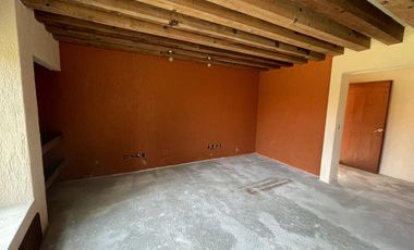 Casa en venta- Club de Golf Los Encinos