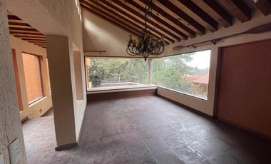 Casa en venta- Club de Golf Los Encinos