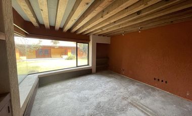 Casa en venta- Club de Golf Los Encinos