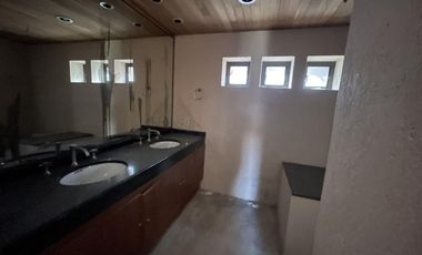 Casa en venta- Club de Golf Los Encinos