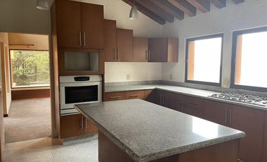 Casa en venta- Club de Golf Los Encinos