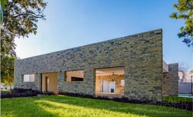 CASA EN VENTA EN ESCOBEDO, NUEVO LEÓN