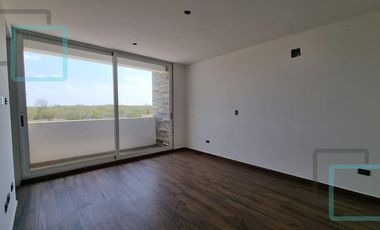 CASA EN VENTA LAS CRUCES CAMPO DE GOLF ZONA APODACA