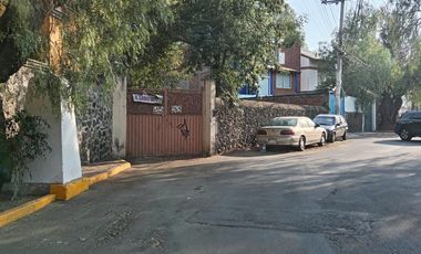 Terrenos planos H2 en excelente ubicación en Tepepan a precio de descuento para regularizar