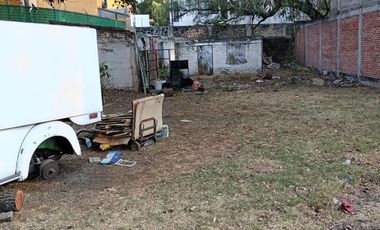 Terrenos planos H2 en excelente ubicación en Tepepan a precio de descuento para regularizar