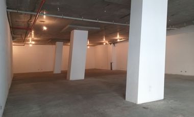 ARRIENDO Local Comercial 421,70 m2, Santiago Centro