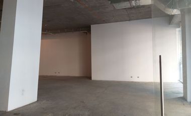 ARRIENDO Local Comercial 421,70 m2, Santiago Centro