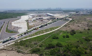 Bodegas y lotes en renta Parque Industrial Olmeca, Boulevard Portuario Km 13.5, Veracruz