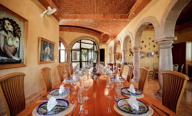 Casa Colonial de 7 Habitaciones en Venta en Isla Mujeres