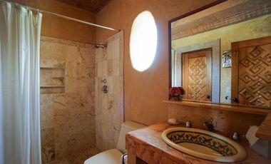 Casa Colonial de 7 Habitaciones en Venta en Isla Mujeres