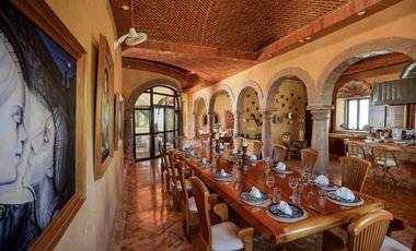 Casa Colonial de 7 Habitaciones en Venta en Isla Mujeres