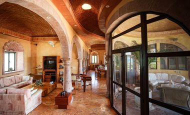 Casa Colonial de 7 Habitaciones en Venta en Isla Mujeres