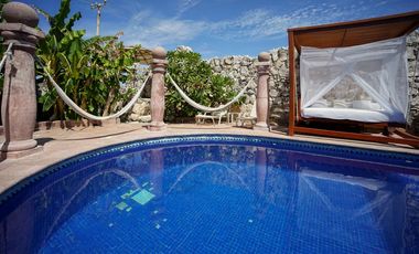 Casa Colonial de 7 Habitaciones en Venta en Isla Mujeres