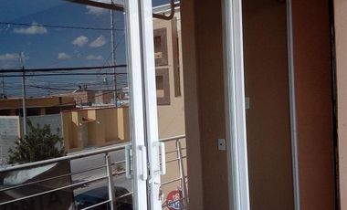 Plaza de seis Locales en venta en Villas del sol