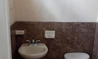 Plaza de seis Locales en venta en Villas del sol