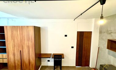 Edificio con departamentos y locales en venta en la zona de los berros