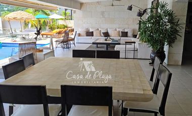 CASA DE LUJO EN VENTA CON VISTA ESPECTACULAR LOMAS DEL MARQUES