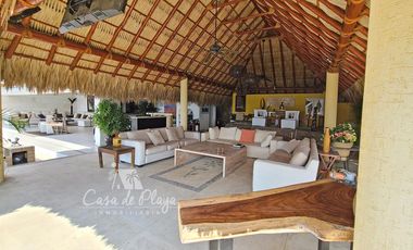 CASA DE LUJO EN VENTA CON VISTA ESPECTACULAR LOMAS DEL MARQUES