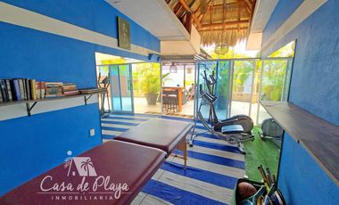 CASA DE LUJO EN VENTA CON VISTA ESPECTACULAR LOMAS DEL MARQUES