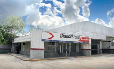 Bodega en venta ubicada a unos metros del Periférico de Mérida