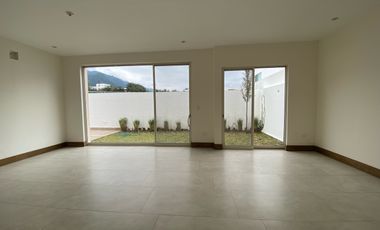 Casa en venta en Laderas Residencial, Monterrey