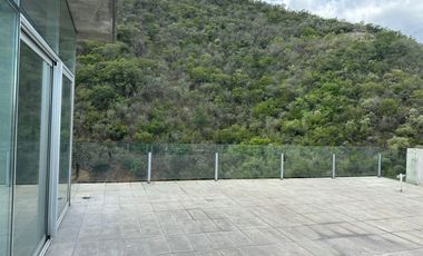 PENTHOUSE EN VENTA EN VALLE ORIENTE