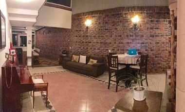 Casa en venta en el exclusivo fraccionamiento Los Encinos