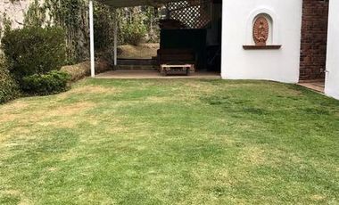 Casa en venta en el exclusivo fraccionamiento Los Encinos