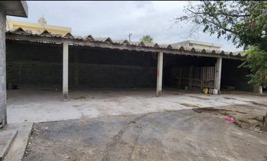 TERRENO Y OFICINA EN RENTA EN SANTA CATARINA, N.L.