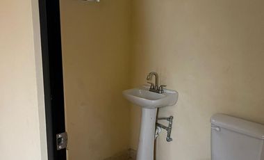 TERRENO Y OFICINA EN RENTA EN SANTA CATARINA, N.L.