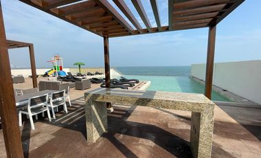 TORRE AURUM, Departamento en RENTA con vista al mar, 2 recamaras