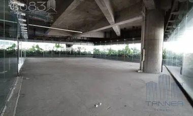 RENTA DE LOCALES EN OBRA GRIS, CENTRO COMERCIAL EN POLANCO. CUALQUIER GIRO (L)