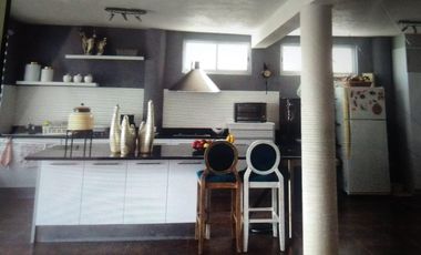 Casa en Venta en Lomas de Comanjilla con alberca
