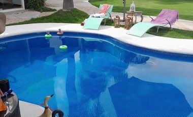 Casa en Venta en Lomas de Comanjilla con alberca
