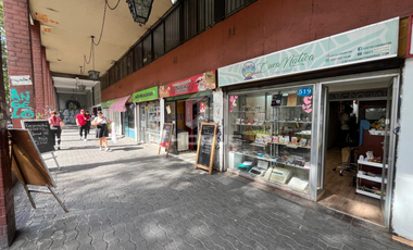 Local Comercial en Venta en Metro Santa Ana