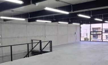 En renta nuevo edificio comercial en Bosques de las Lomas