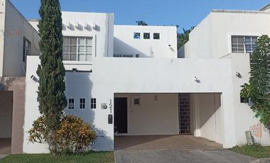 Casa en  condominio