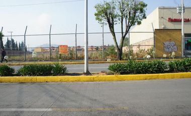 Terreno Comercial en Venta o Renta en esquina en Metepec zona dorada