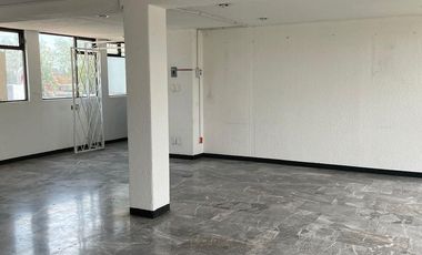 Local en renta, Av. Benito Juarez, Toluca, Edo. de México.